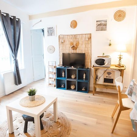 La Villa Au Petit Bonheur องเฟลอร์ ภายนอก รูปภาพ