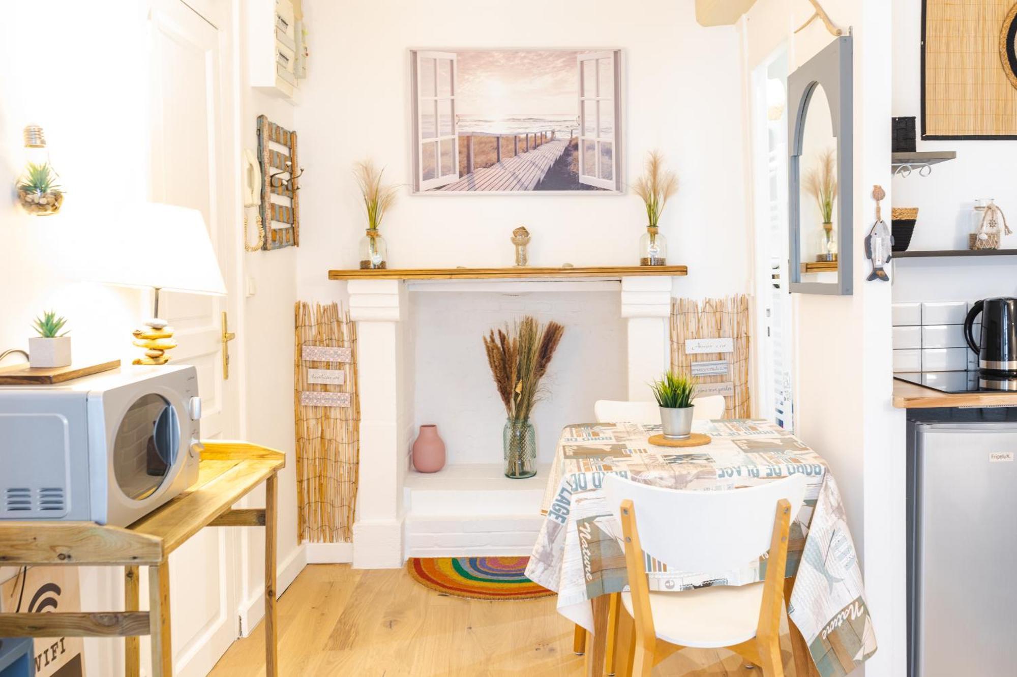 La Villa Au Petit Bonheur องเฟลอร์ ภายนอก รูปภาพ
